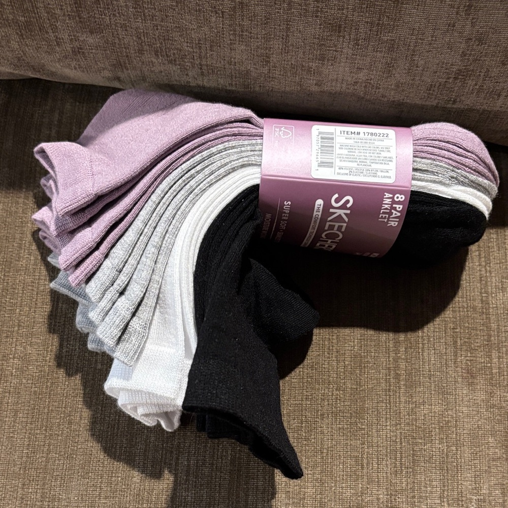 Skechers Women’s Casual Socks in Black, Gray, Liliac/Purple, and White - 8 Pack